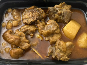 Chicken Curry with Dhal (yellow lentils) & Rice