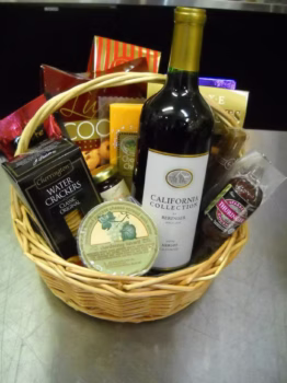 Red Wine & Cheese Gift Basket