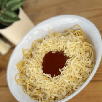 Espaguetis Napolitanos